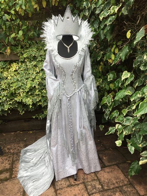 Masquerade Silver Ice Queen Costume Masquerade