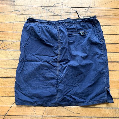 Gloria Vanderbilt Womens Navy Skirt Depop