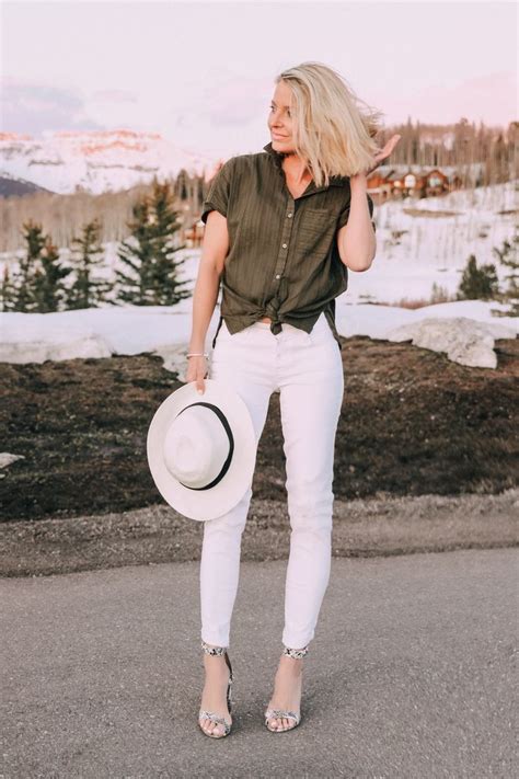 How To Wear White Jeans Over 40 Best White Jeans For Women 40 And Up