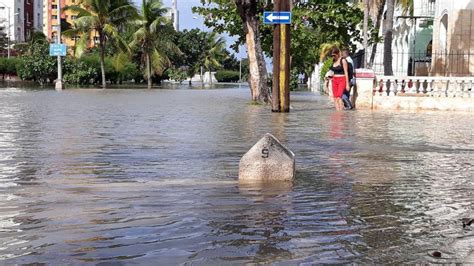 Avanzan Las Inundaciones Costeras En Amplias Zonas Del Litoral Norte