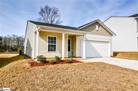 224 Wayfair Ln Wellford Sc 29385 Mls 1410303 Redfin