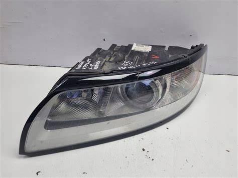 Volvo S40 II V50 LIFT PRZEDNIA LAMPA LEWA lewy przód 31299583 ZWYKŁA