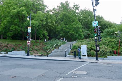 Climbing Up Mount Royal Parc Du Mont Royal In Montreal