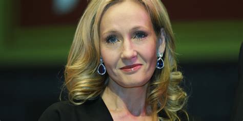 JK Rowling Responds To Harry Potter Fan Asking Why Dumbledore Is Gay In Incredible Tweet