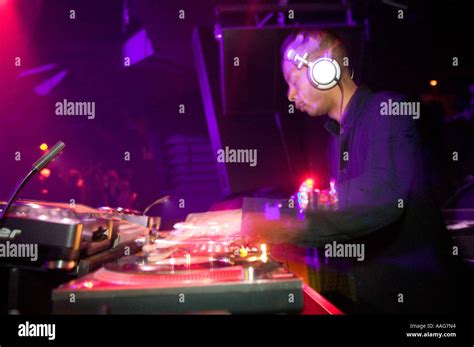 Jeff mills techno hi-res stock photography and images - Alamy