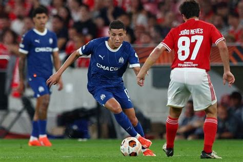 L Om S Incline Face Au Benfica Mais Garde Espoir