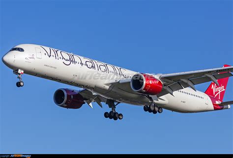 Airbus A350-1041 - Large Preview - AirTeamImages.com