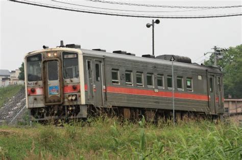 鉄道写真コレクション180 Jr北海道屈指の景観を誇る釧網本線の快速「しれとこ」 マイナビニュース