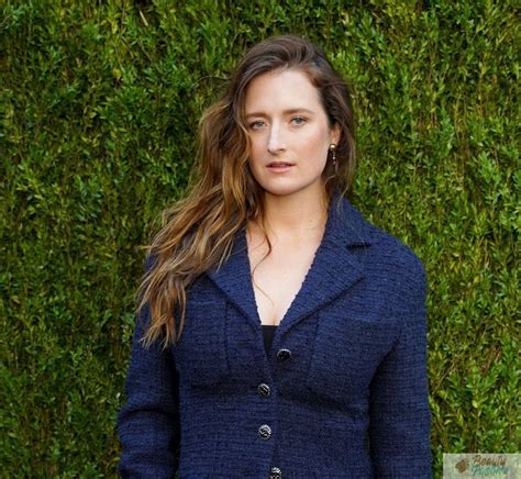 Grace Gummer, Meryl Streep daughter, is pregnant for the first time ...