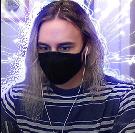 Пин от пользователя 𝚄𝙻𝙴𝚈.𝙵𝚊𝚗.𝚊𝚔𝚔 на доске Йоши Лицо | Йоши, Лицо, Улей