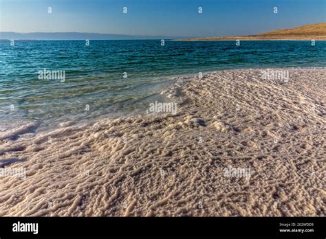 El Jordán del Mar muerto el lugar más bajo de la Tierra Fotografía de