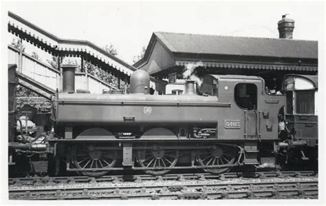 GWR 54XX CLASS 0 6 0T No 5405 At UNKNOWN STATION On AUTO TRAIN R PHOTO