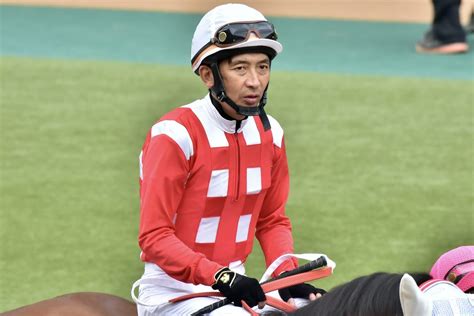 岩田康誠「大絶賛」の超新星が4連勝！ 大変身の裏にtマーカンドの“金言”も、かつての主戦は「昨年、今年0勝」の184連敗 Gj