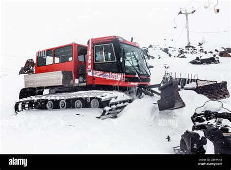 Snowcat At Ski Resort Elbrus After Strong Snow Blizzard Stock Photo Alamy