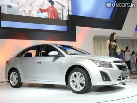 2013 Chevrolet Cruze Facelift Launched In India At Rs 1375 Lakh