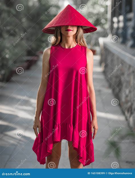 Fashion Portrait Of A Beautiful Woman In Red Hat Stock Image Image Of