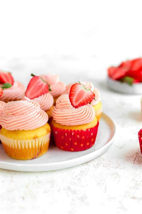 Easy Strawberry Cupcakes Recipe My Baking Addiction