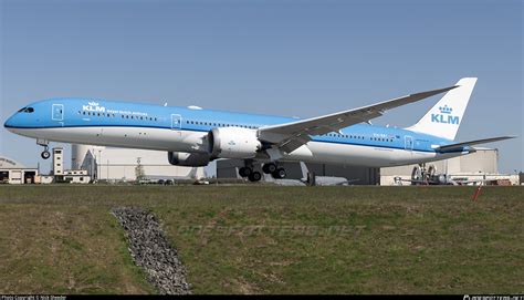 PH BKI KLM Royal Dutch Airlines Boeing 787 10 Dreamliner Photo By Nick