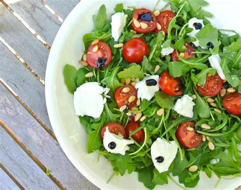 Italiaanse Salade Met Rucola En Mozzarella Lekker En Simpel