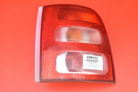 LAMPA LEWA TYŁ TYLNA NISSAN MICRA K11 3D LIFT 00R Shrot pl