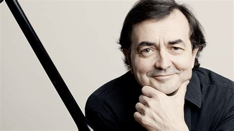 Classical Circuit Podcast Episode Pianist Pierre Laurent Aimard