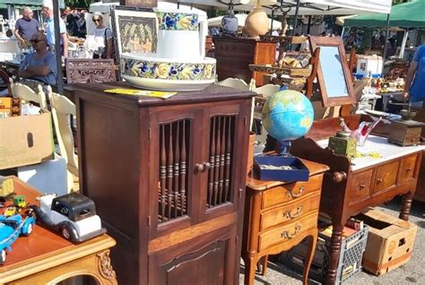 Nizza Torna Domenica Il Mercatino Dell Antiquariato La Nuova Provincia