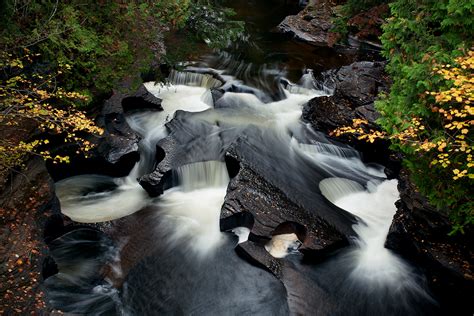 Pothole Falls Unique Rock Formations On The Presque Isle R Flickr