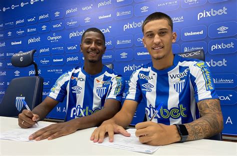 Ava Anuncia Renova O De Duas Promessas Da Base Conhe A Os Jogadores