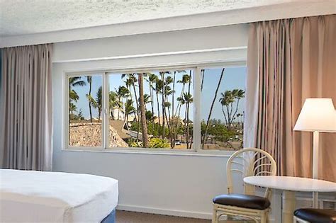 Maui Seaside Hotel Photos | Rooms & Amenities Gallery