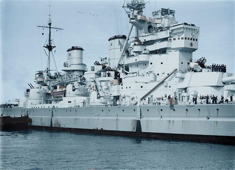 The battleship HMS King George V arriving at Melbourne, 29 October 1945 ...