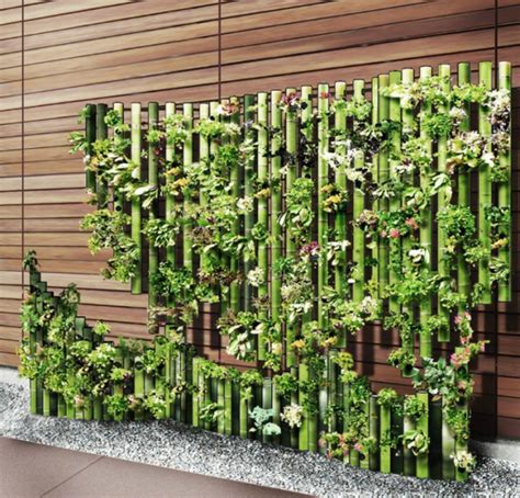 Taman Dengan Hiasan Dinding Dari Bambu Atau Anyaman - Desain id