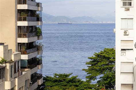 Mar Da Praia De Copacabana Vista Do Alto De Um Pr Dio Do Bairro