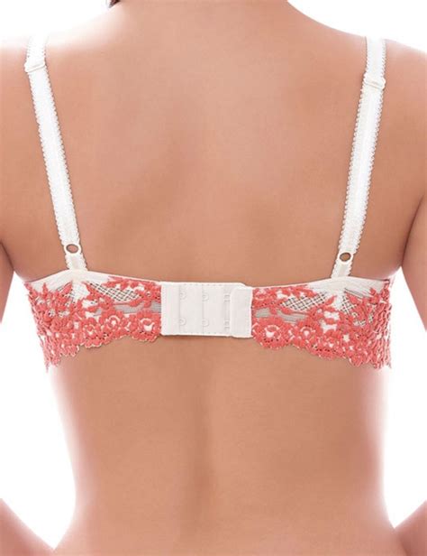 Wacoal Embrace Lace Bra Belle Lingerie Wacoal 065191 Embrace Lace