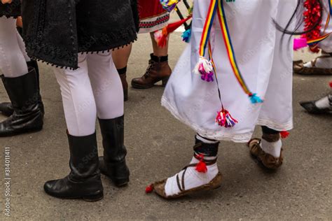 Sighetu Marmatiei Romania Maramures Traditional Costumes Traditional