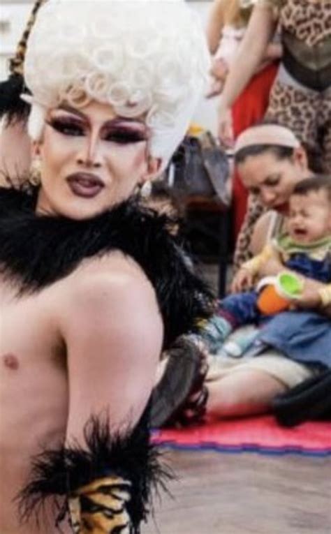 Oli London On Twitter Images From Uk Drag Show For Babies Aged