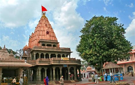 Mahakaleshwar Temple A Jyotirlinga In Ujjain Madhya Pradesh Mp Tourism