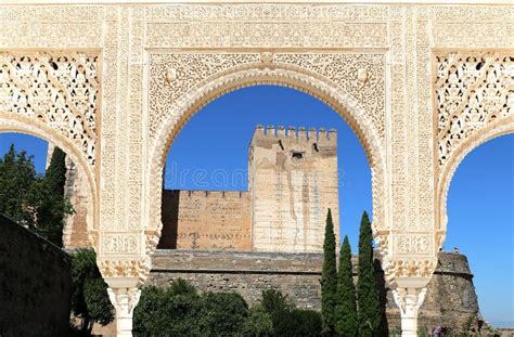 Arcos En El Estilo moro Islámico Y Alhambra Granada España Foto de