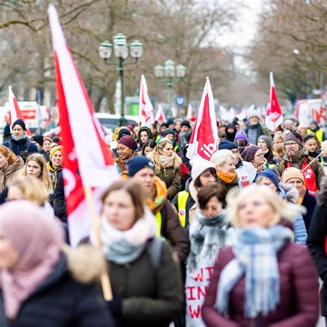 Weltfrauentag In Bw So Machen Frauen Auf Ihre Rechte Aufmerksam Swr