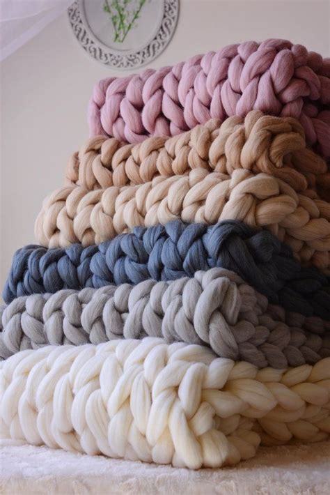 Giant Blanket 100 Merino Wool Blanket Chunky Knit Blanket Etsy Arm