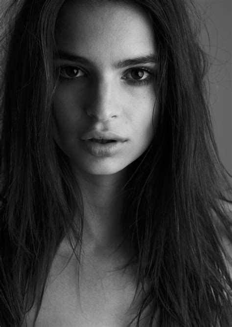 Emily Ratajkowski Nude Outtakes Treats Magazine Hot Celebs Home