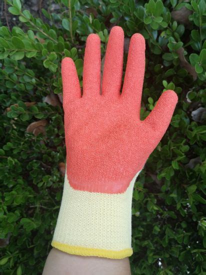 China Crinkle Wrinkle Latex Coated Hand Safety Protection Work Gloves