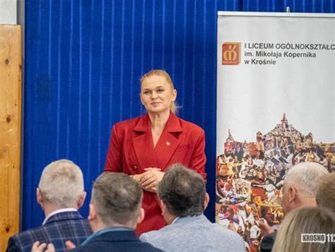 Ministra Barbara Nowacka W Kro Nie Jest Pomys Na Edukacj