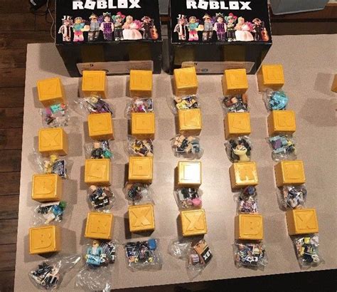 ROBLOX Blind Mystery Surprise Box Cubes ~ Series 1 GOLD ~Complete Set ...