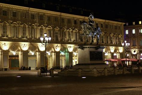 Torino Piazza San Carlo Caval D Brons A Photo On Flickriver