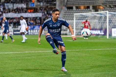 Caen Paris FC Le Groupe Parisien Paris FC