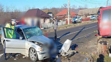 Trafic oprit pe pe DN 71 Târgovişte Sinaia în urma unui accident rutier