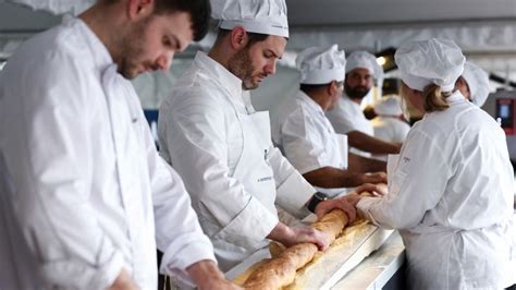 Worlds Longest Baguette French Bakers Claim Record Cnn