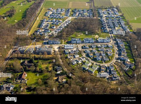 Arrangement Of Houses Hi Res Stock Photography And Images Alamy