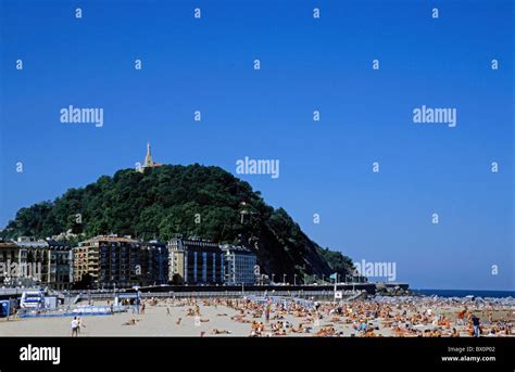 San sebastian beaches hi-res stock photography and images - Alamy