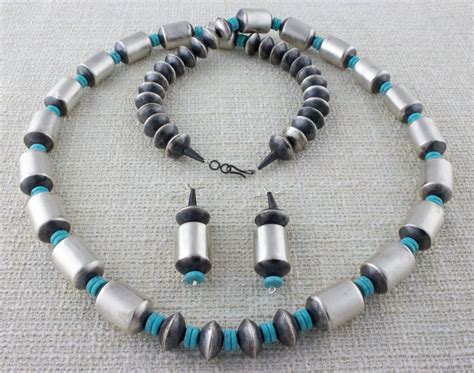 Navajo Sterling Silver Disc Barrel Bead Necklace With Matching